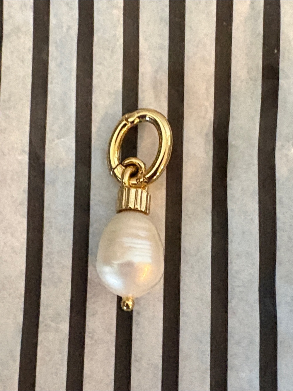 Roxanne Assoulin the pearl drop charm
